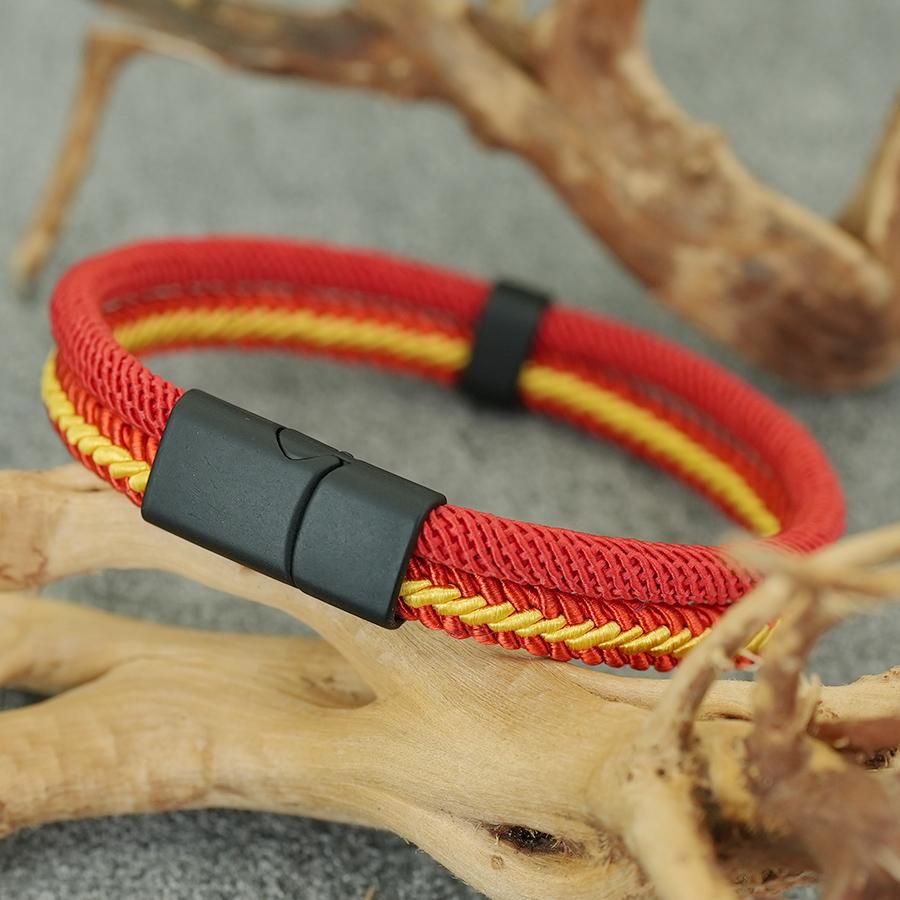 

Unique Fashion Men Bracelet With A Grade Ethnic String Double Layer Leisure Versatile Accessories Perfect Gift For Him Pulseras M 20.5cm 8Inch красный