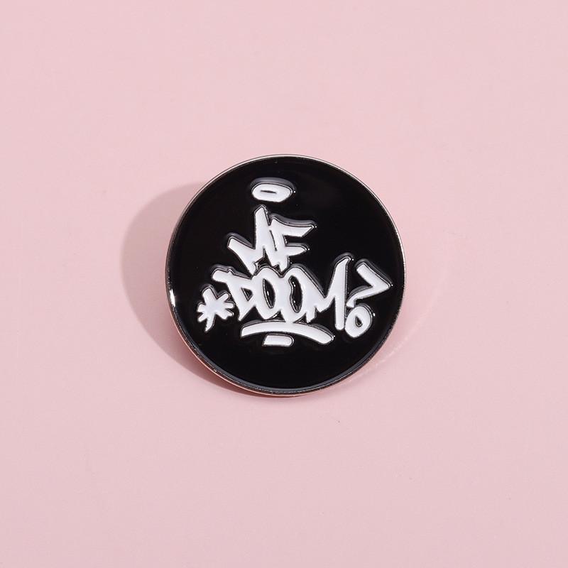 Doom Eyecatching Mf Letter Brooch In Durable Alloy For Unisex Hip Hop And Fashion Punk