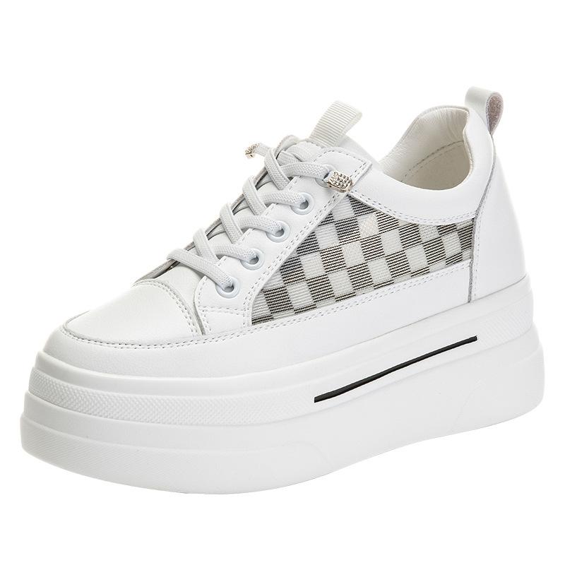 Small inner height increase thick-soled wedge heel 2025 autumn new casual women's net shoes breathable and comfortable muffin white shoes