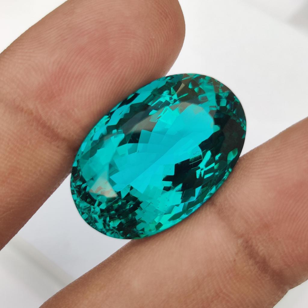 Pendent Size Oval Cut Natural Glass Stone, Loose Stone, 39 Carat, 26x17x15 Size Stone.