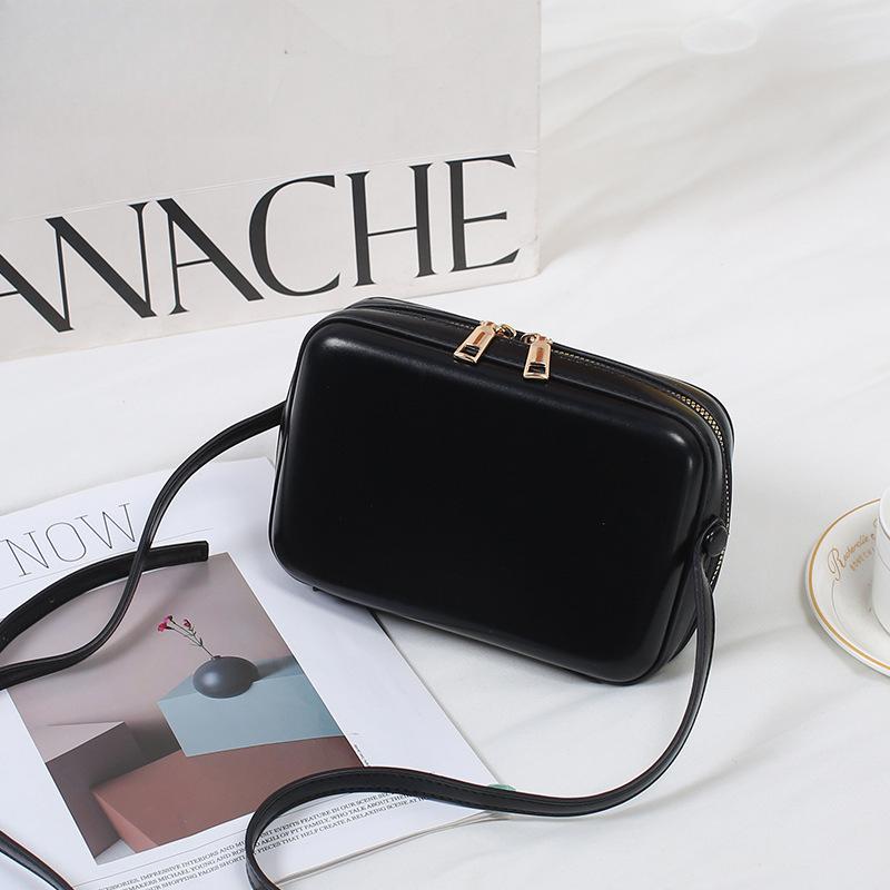 

Сумка Женская Модная Универсальная Простая На Плечо Через Плечо Маленькая Квадратная Сумка чёрный