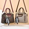 Medium Mother Bag High Sense Atmosphere Versatile Shoulder Messenger Bag Large Capacity Handbag Trendy Fashion Women's Bag