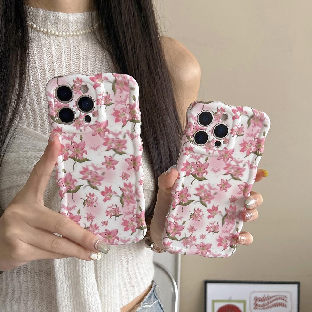 Japanese and Korean smudged pink flowers for iPhone16promax Apple 15 mobile phone case 14/13 wave case IMD