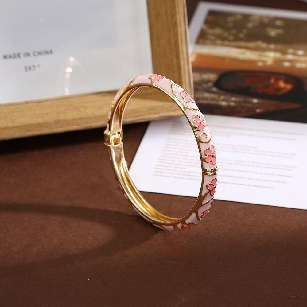 Vintage Colorful Enamel Floral Bangle Chinese Style Handmade Open Cuff Bracelet Gold Plated Gift Flower Bangle Women
