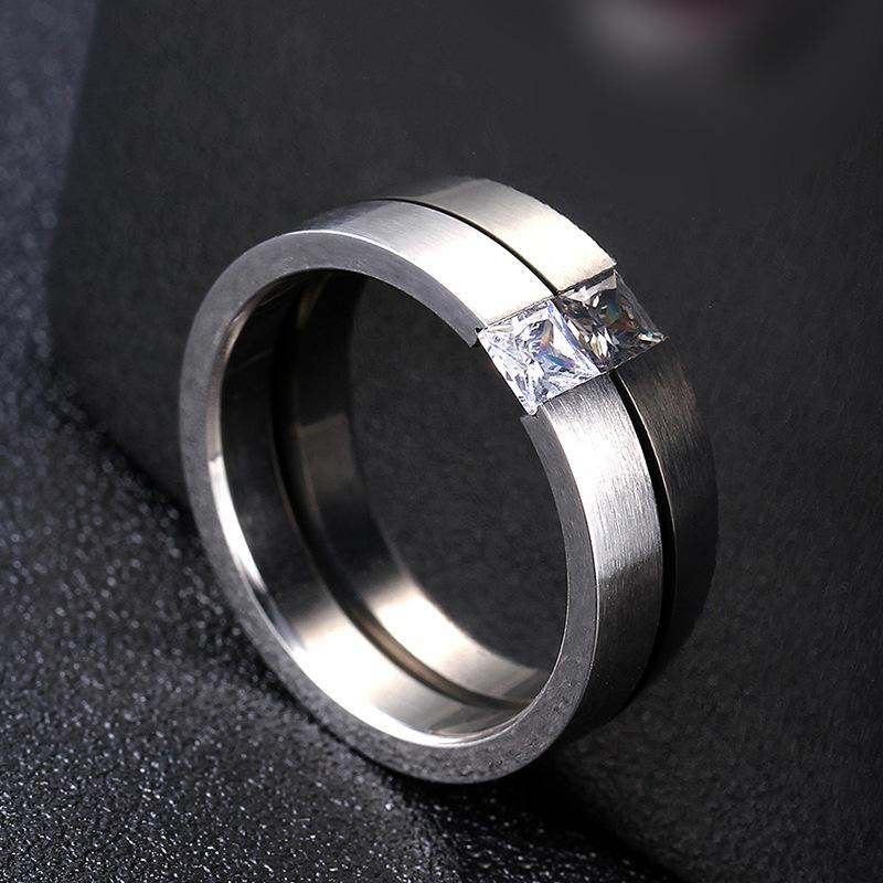 Anillos de Acero de Titanio para Mujer Minimalistas Color Plata Anillo de Circonita Joyería de Moda para Hombre Mate Rayado Gratis Venta al por Mayor KBR180