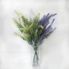 Simulação de cabelo, planta verde, buquê de lavanda com nove flores perfumadas, simulação de arranjo de flores para sala de estar