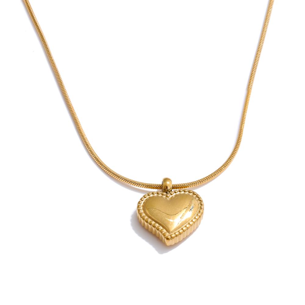 

Yhpup Stainless Steel Heart Love Necklace Chic Casting Pendant for Women PVD Plated Attractive Romantic Daily Wear Jewelry Gift