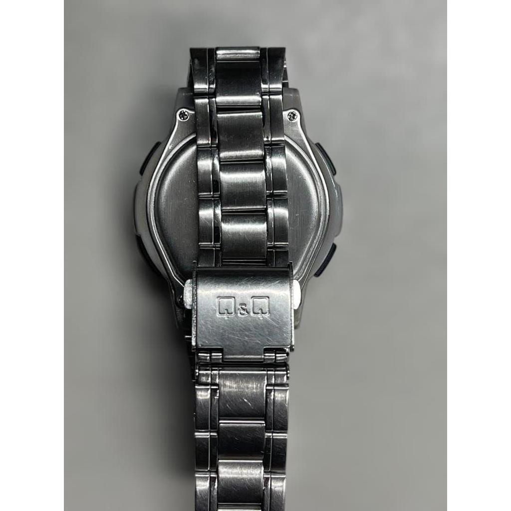 Used [Working item] Q&Q DP64 SOLARMATE radio solar watch