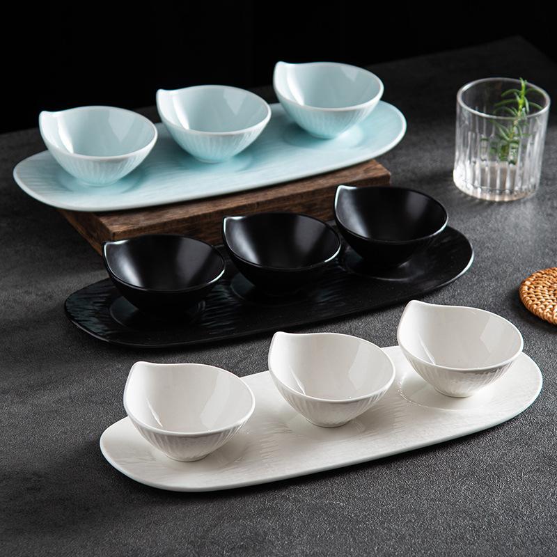 Korean Snack Plate, Dumpling Plate, Golden Oval Grid Dipping Sauce Plate, Western Food Quicksand Oval Cushion Plate Handle Bowl Set