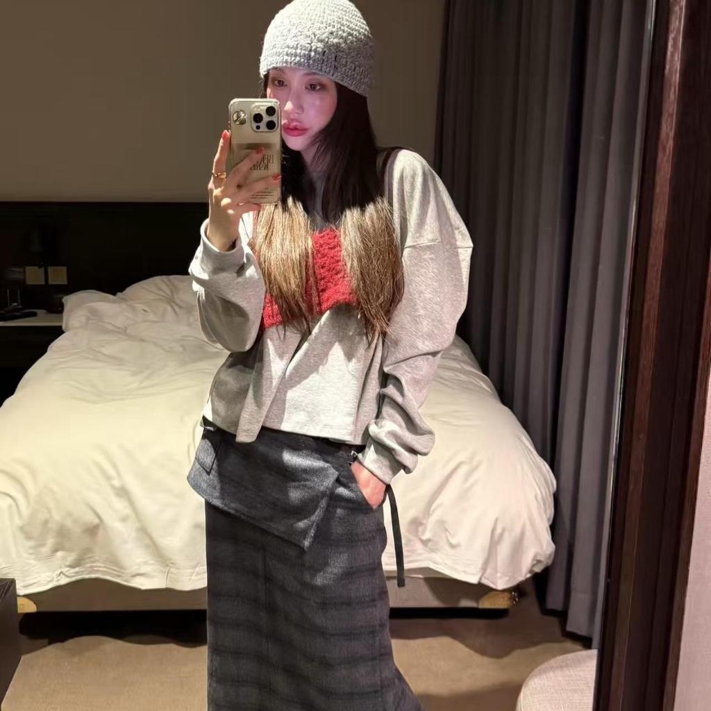 2026 Korean Style Spring T-shirt & Knit Camisole Two-Piece Women's Set