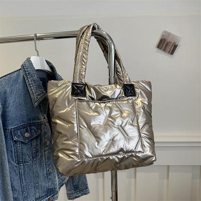 Sacs de printemps grande capacité pour femmes, sac de shopping matelassé, sac à main rembourré d'hiver, sac à bandoulière, grande capacité, poignée supérieure, fourre-tout
