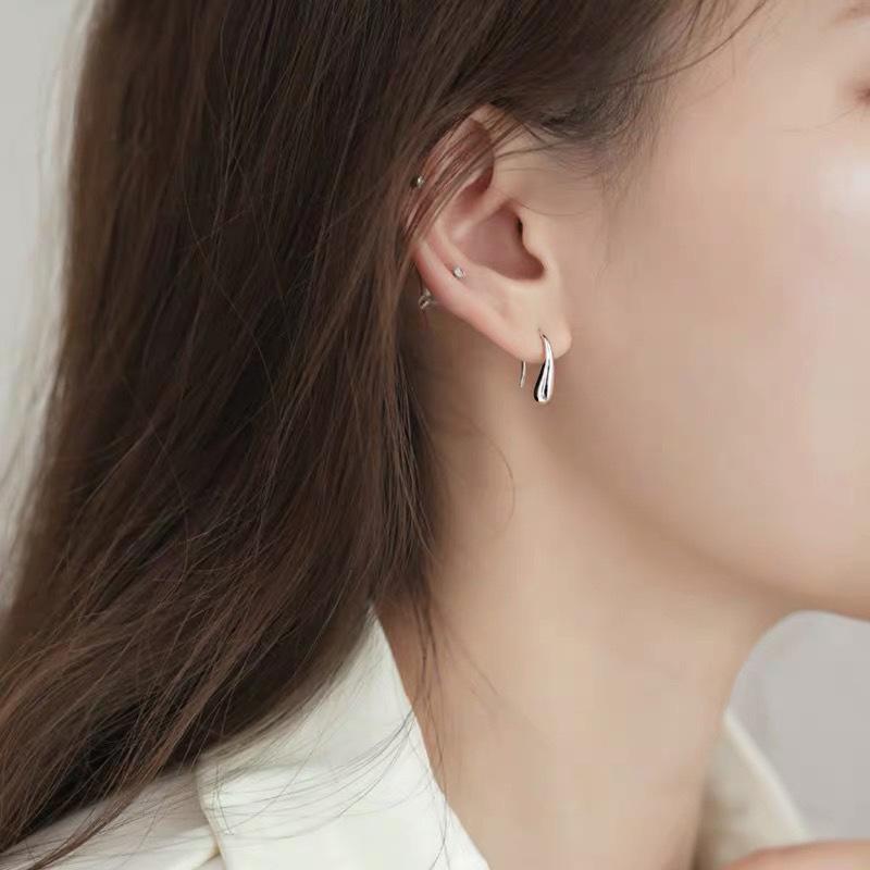 S925 Sterling Silver Women's Simple Korean Style Water Drop Stud Earrings for Sleeping