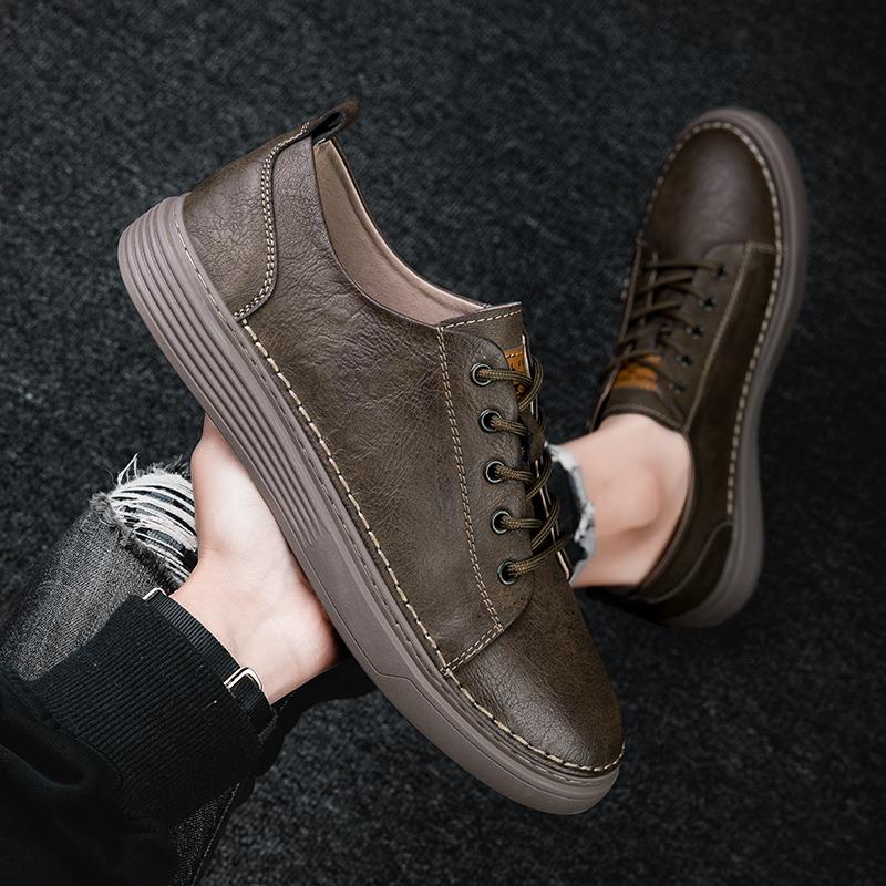 Wysokiej jakości męskie nowe dwuwarstwowe buty z krowiej skóry 2024 Modne męskie buty outdoorowe oddychające, sznurowane, z niską cholewką
