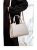 Autumn/Winter 2024 Fashionable Versatile Women's Shoulder & Crossbody Bag - European & American Trendy Style.