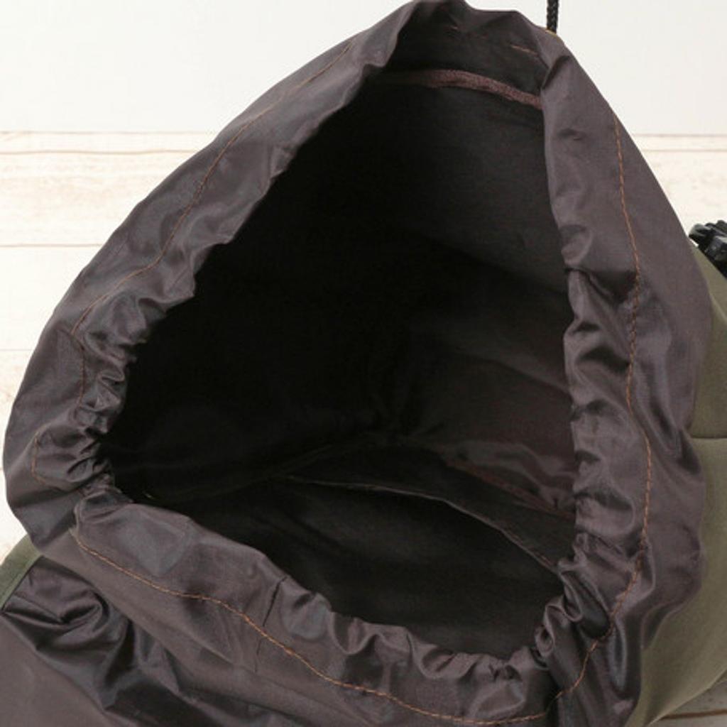 Addict Backpack Pooh Lap Backpack/White P161105-19