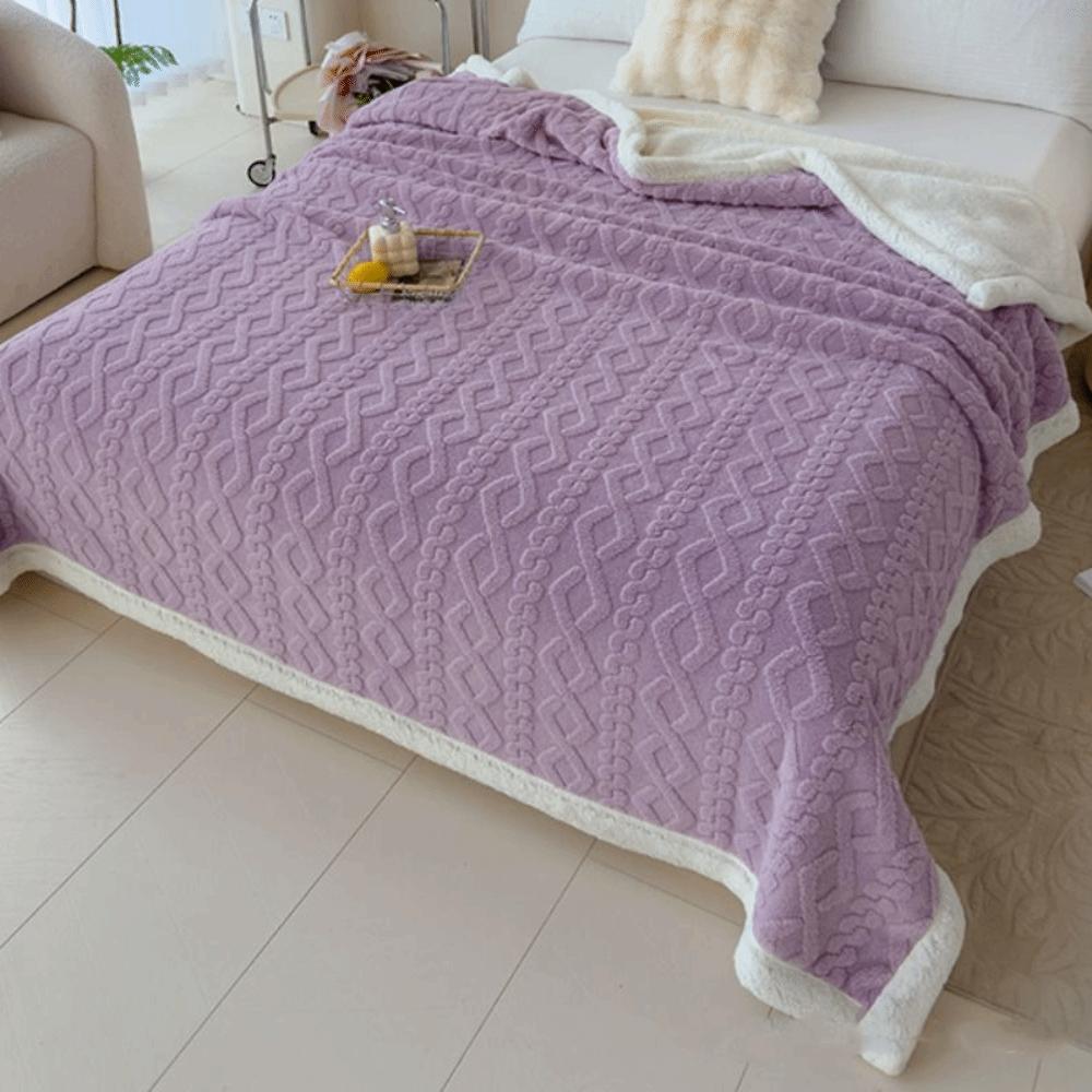 Thicked Rhombus Flannel Blanket Solid Color Office Nap Blanket Coral Velvet Blanket  Autumn Winter