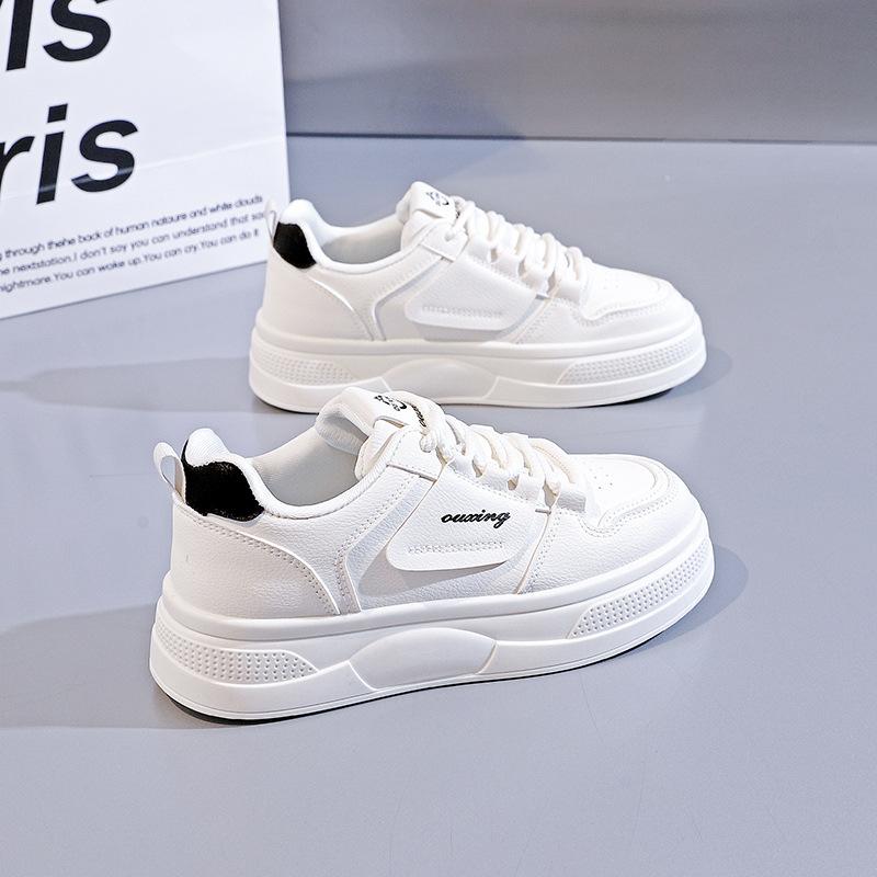 2025 spring little white shoes new Korean version ins female students platform heightening sports board shoes casual street shooting HY319