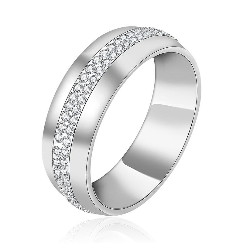 

European and American stainless steel rings big-name smooth surface does not fade light luxury high-end zircon ring 9