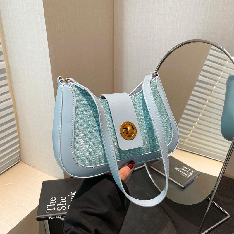 High-value simple women's armpit bag 2025 new versatile ins popular shoulder bag temperament women's bag trend this year