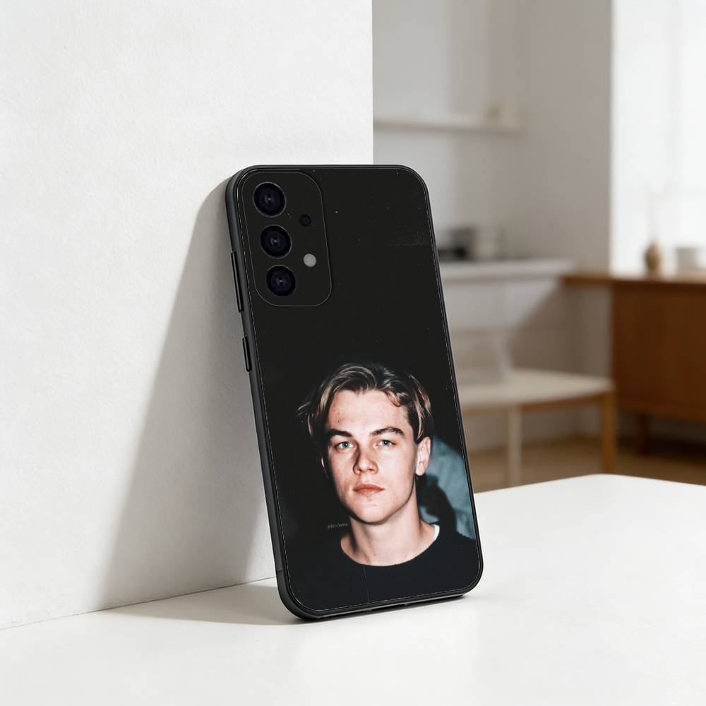L-Leonardo DiCaprio Phone Case For Samsung S25,S24,S21,S22,S23,S30,Ultra,S20,Plus,Fe,Lite Black Shell