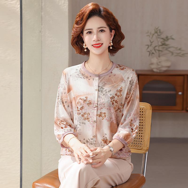 

Women s Lightweight Mulberry Silk Cardigan - Seven-Sleeved, Spring/Summer Jacket for Middle-Aged & Elderly 2XL (recommended 110-120 jin) оранжевый
