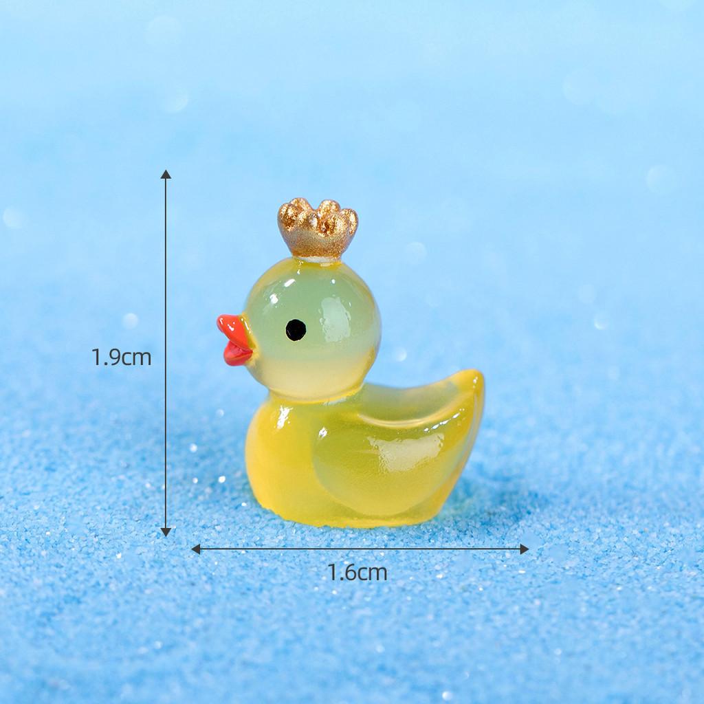 Cute Glowing Crown Miniature Yellow Duck Resin Figurine For Moss Terrariums