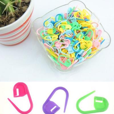Useful 30x Mix Color Plastic Knitting Tools Craft Crochet Locking Stitch Needle Clip