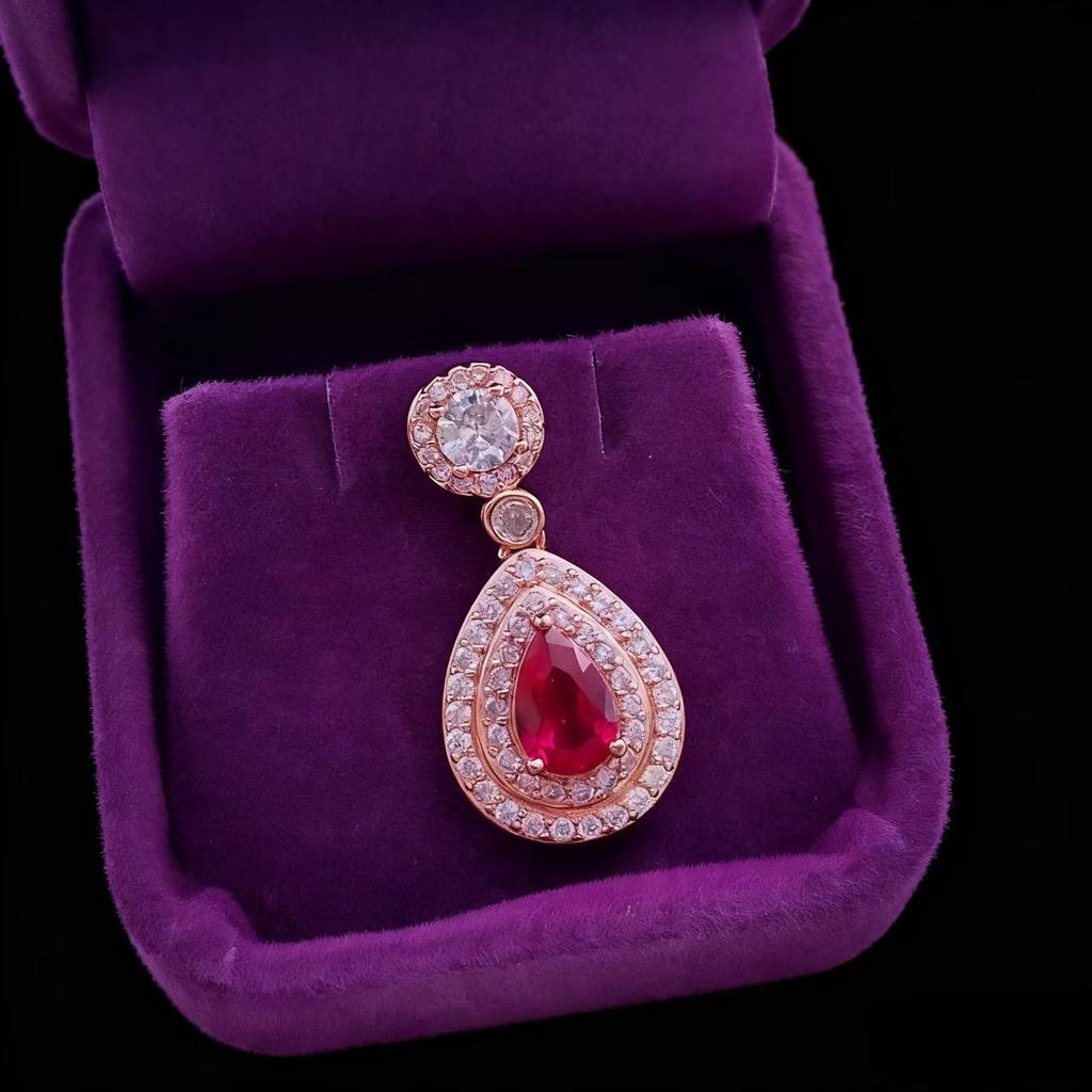 Rose Gold Plated Cultivated Ruby Emerald Colored Treasure Droplet Pendant Necklace Women'S Fashion Emerald Clavicle Chain