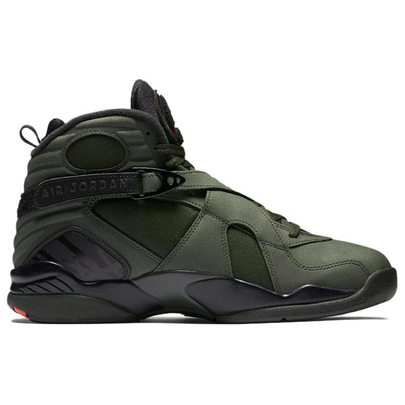 Nové JORDAN 8 Retro Take Flight Undefeated 305381-305