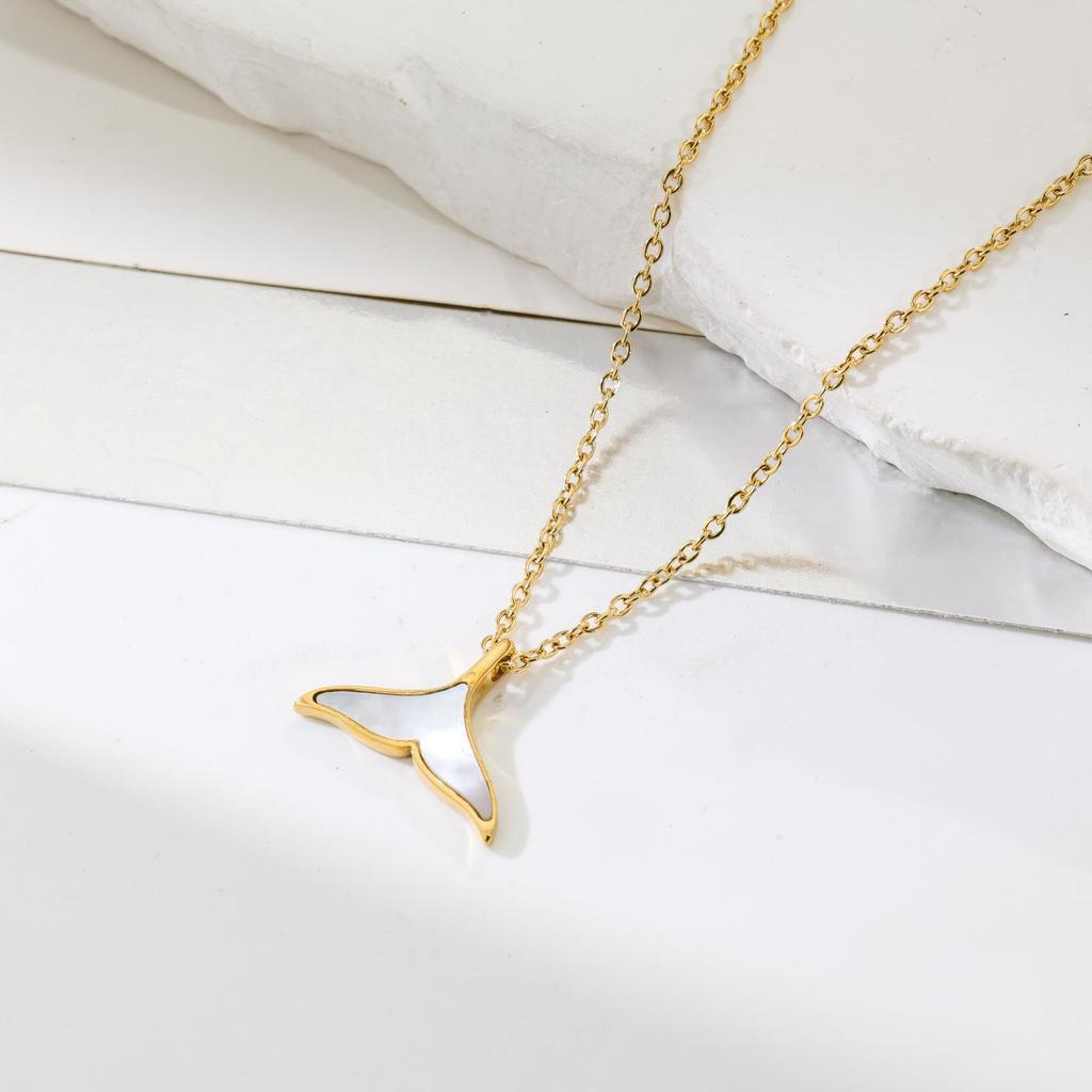 Fischschwanz Halskette Damen Titanstahl Leichter Luxus Nischen Design Geburtstag Weihnachtsgeschenk
