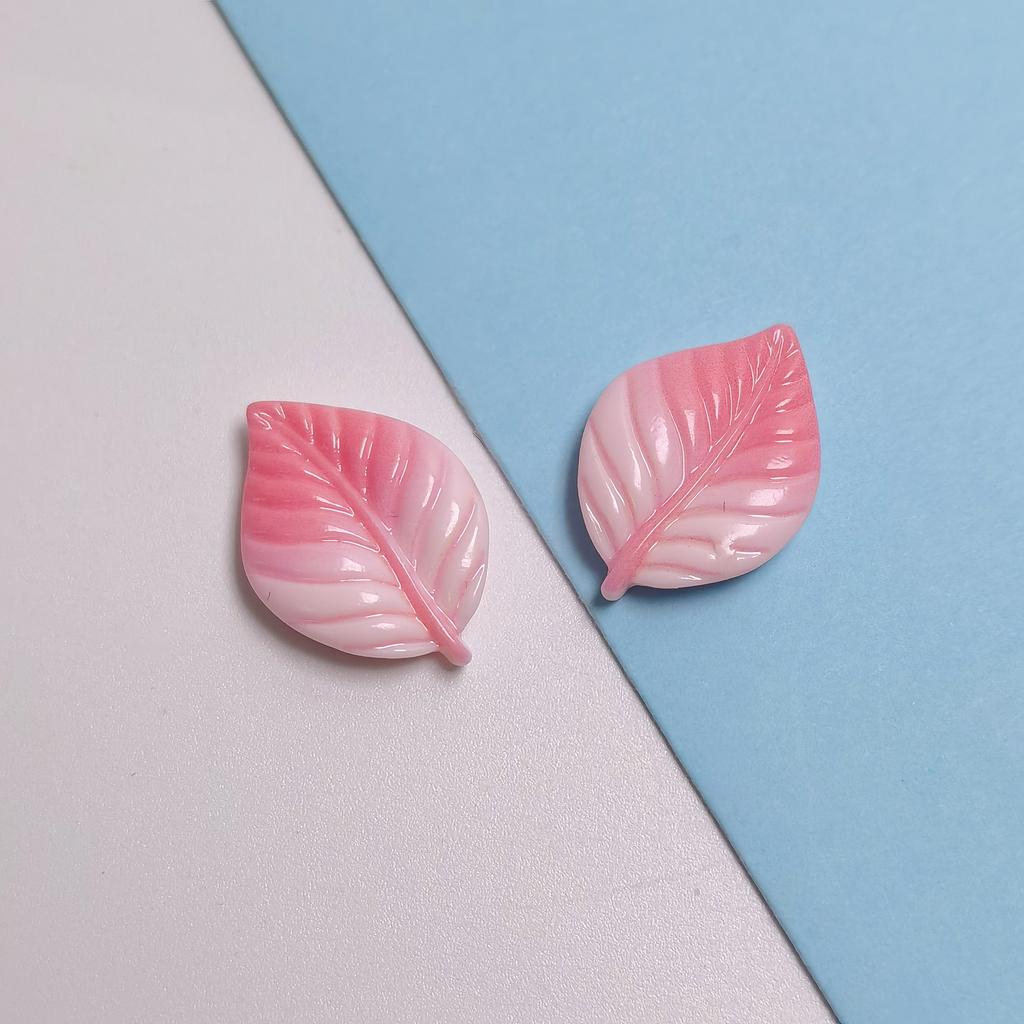 100Pcs Resin Tropical Leaves Flatback Resin Cabochons Colorful Leaf Slime Charms Beads Embellishments for Scrapbooking Decor