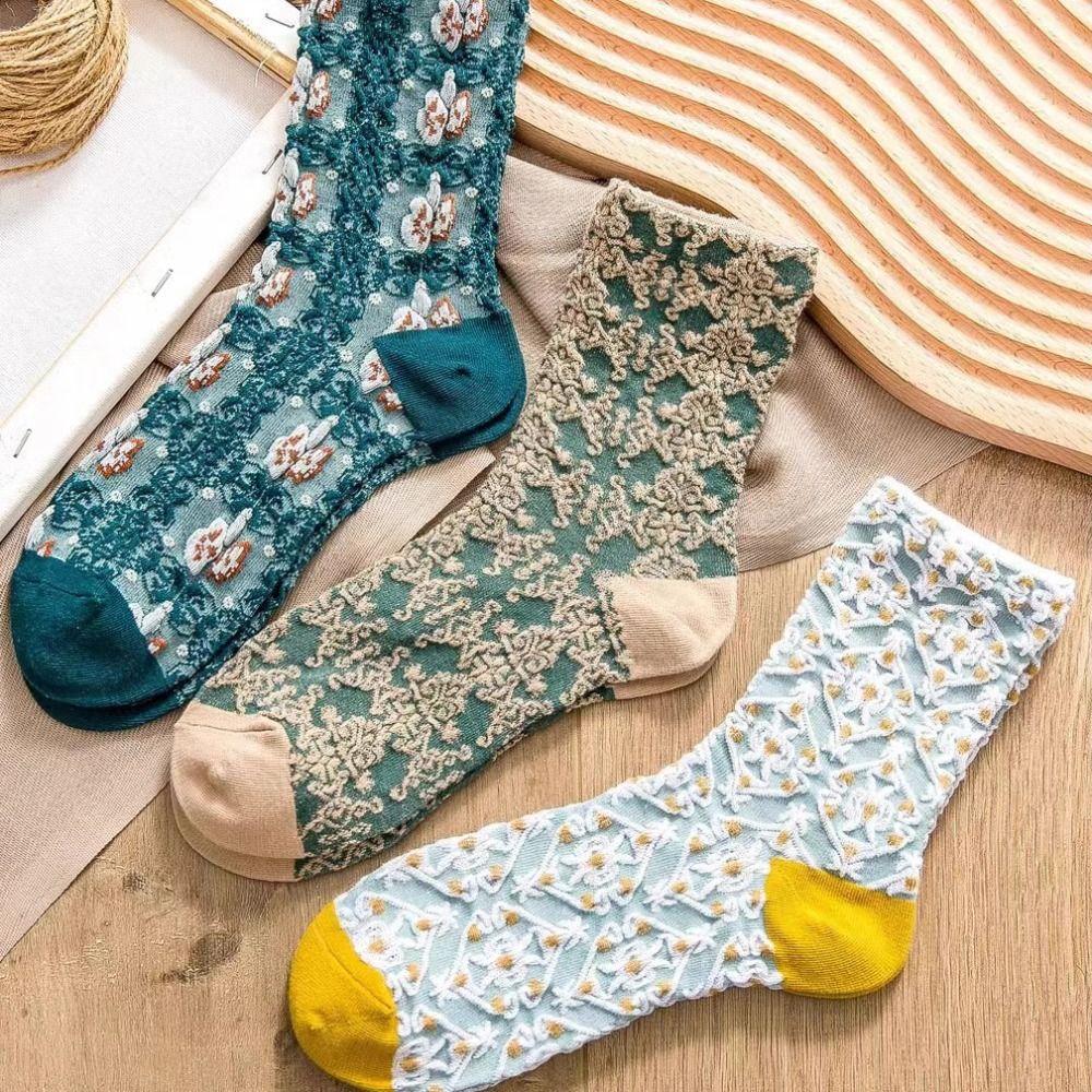 5 Pairs Geometric 3D Textured Women's Socks Cute Flower 3D Textured Socks New Floral Socks  Women