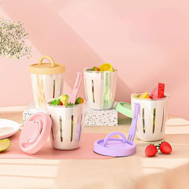Portable Leak Proof Fruit Cup With Fork, Large Capacity Salad Container For Picnic, Travel, And Office, BPA Free Food Storage Bowl