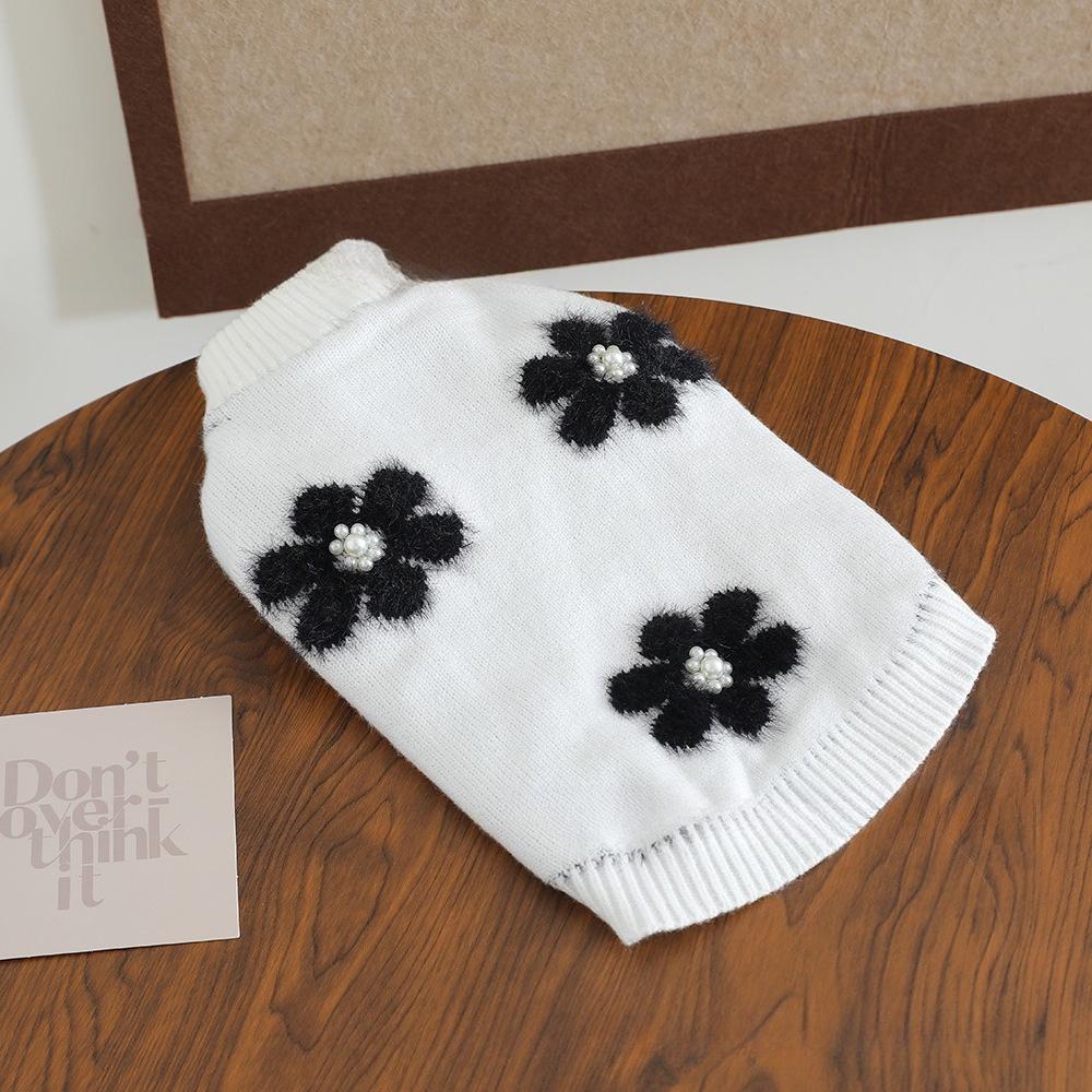 Pet Autumn and Winter Flower Sweater Soft Round Neck Base Sweaters Knitted Sweater Pet Coat Dog Clothes for Small Dogs