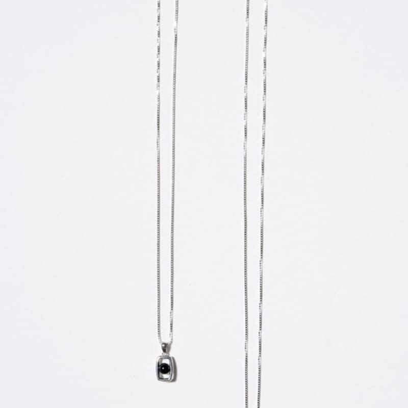 BONAFIDE JEWELRY Rectangle UFO Onyx Necklace (Silver)