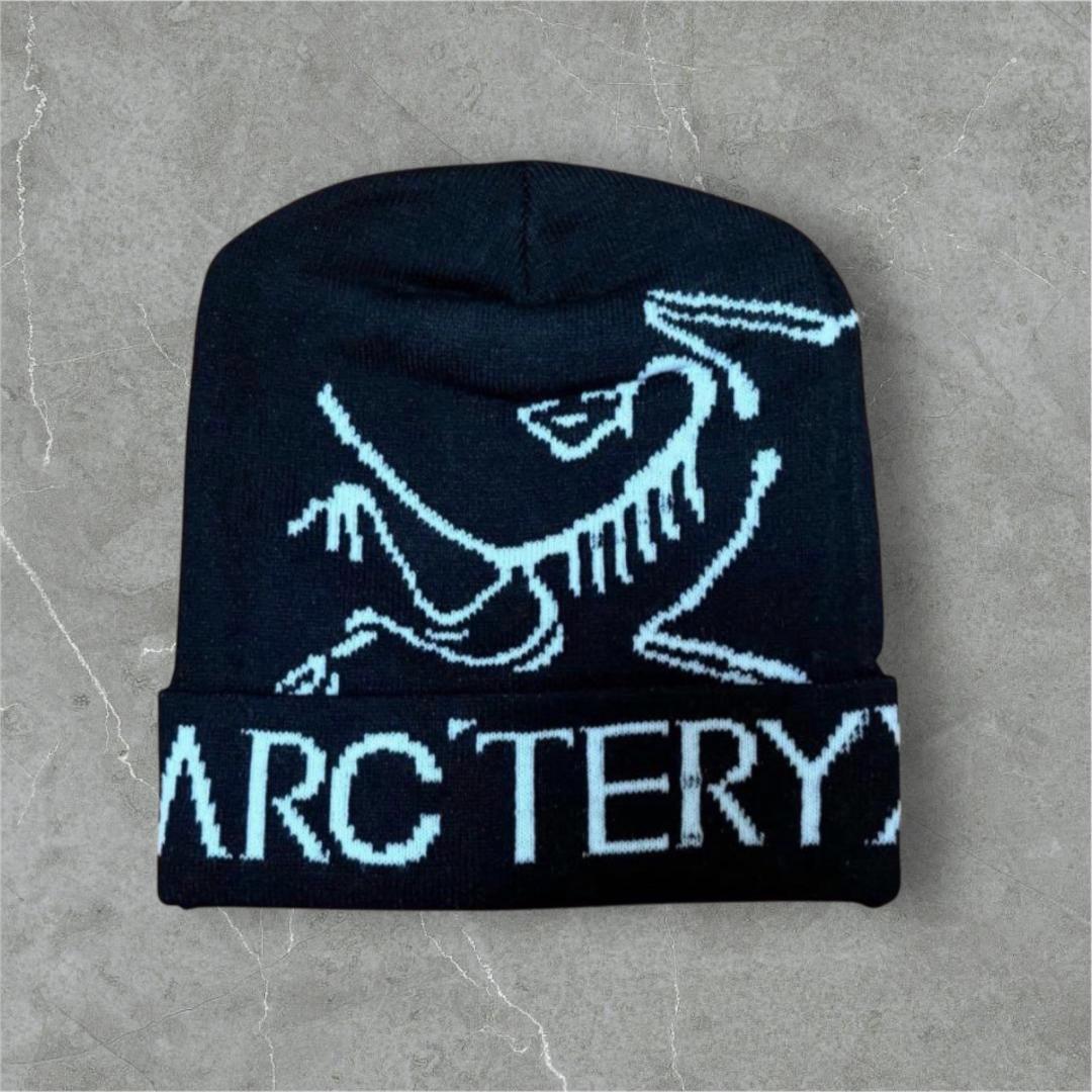 Used ARC TERYX black knit hat