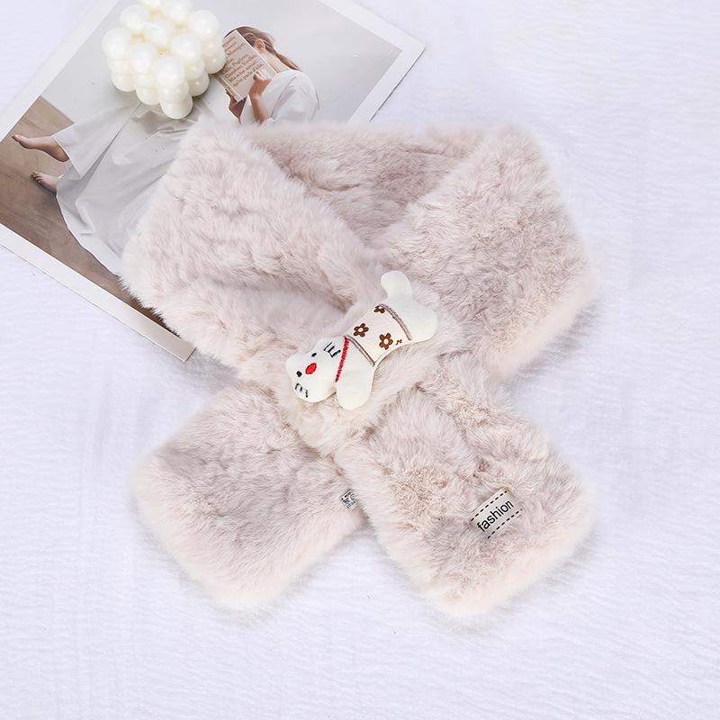 Plüsch Cartoon Snood im koreanischen Stil: Luxuriöser warmer Winterschal für Damen