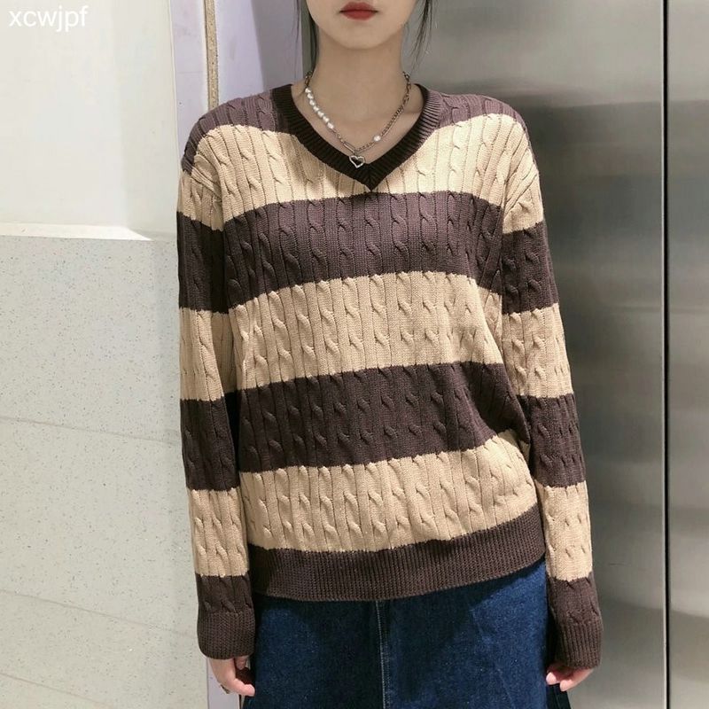 Liangli Fashion BM Style Brandy Same Style Stripes Cable-Knit Sweater V Neck Loose BM Knitwear Pullover