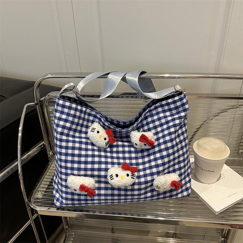 

Fashion large-capacity bag 2025 spring foreign style new niche trend casual women s shoulder crossbody tote bag Without pendant