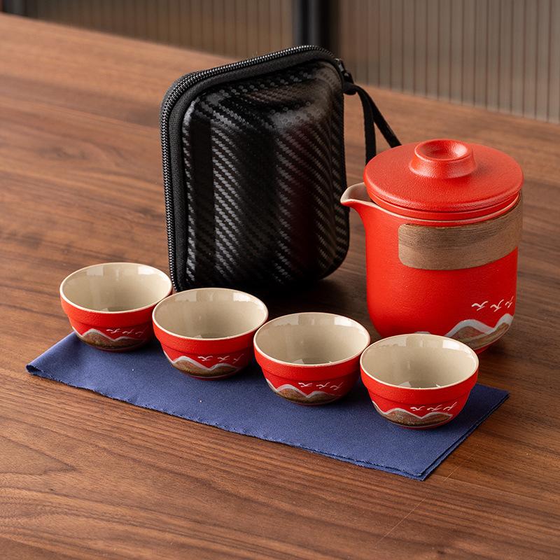 Hand-painted distant mountain travel Guochao Kuaike cup, one pot of four cups, light luxury business travel tea set, high-end souvenir