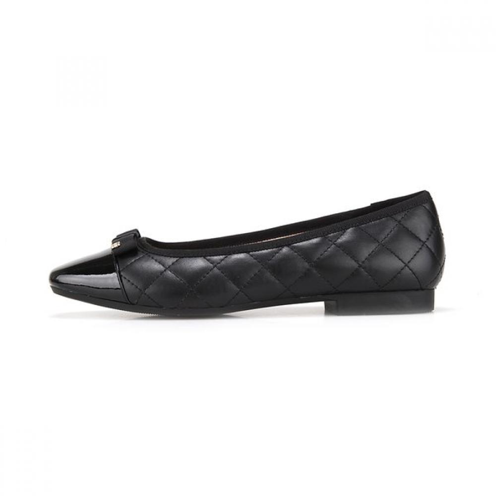 BARBARA Leather Glossy Quilted Ribbon Flat 1.5cm Blj141bk