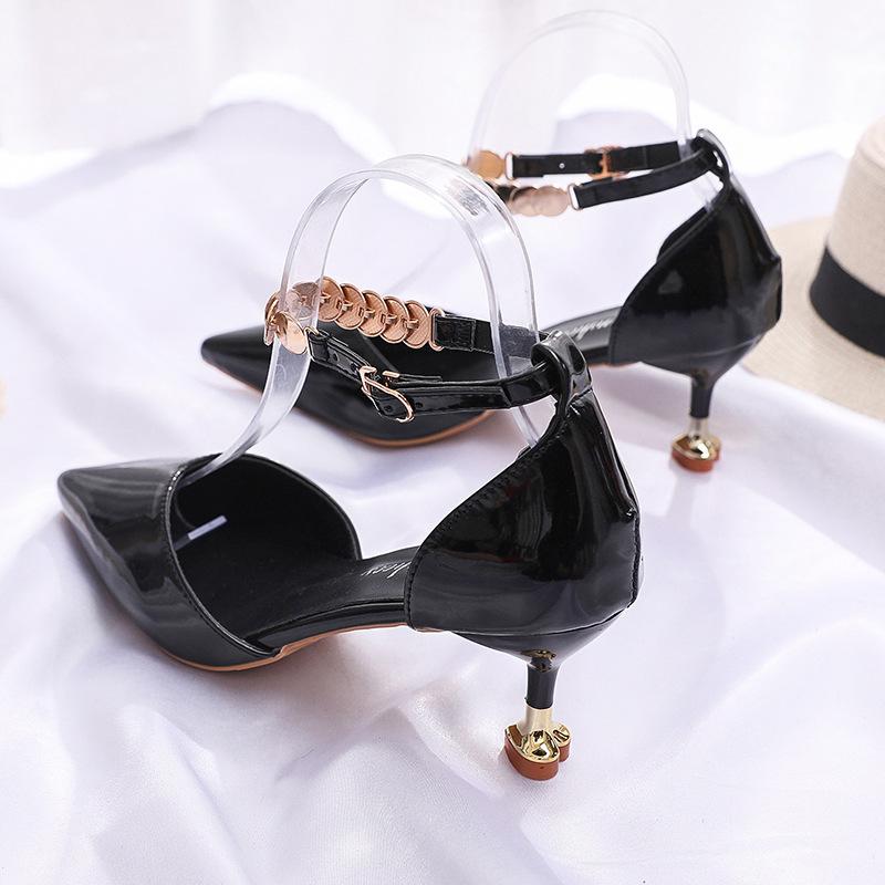 Móda Ženy Boty Žena Lodičky Sladké špičaté Přezky Pásek Sandály Jehlové podpatky Lady Cool Red Party Boty na podpatku Velká velikost