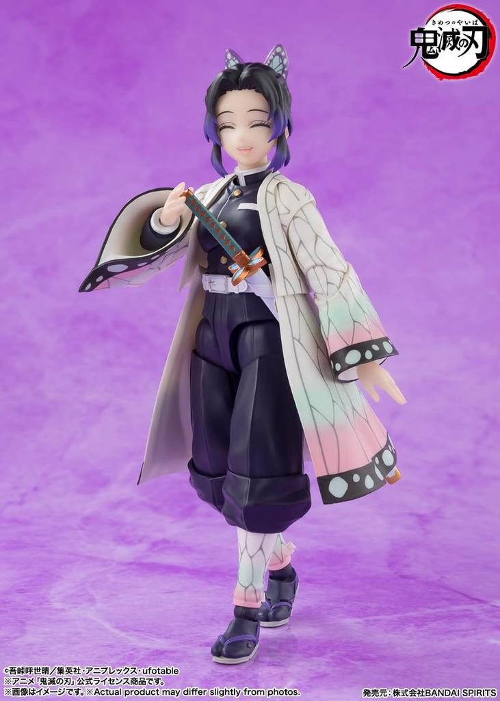 TAMASHII NATIONS SHFiguarts Tueur de démons: Kimetsu no Yaiba Shinobu Kocho approx. Figurine articulée peinte PVC & ABS 130 mm