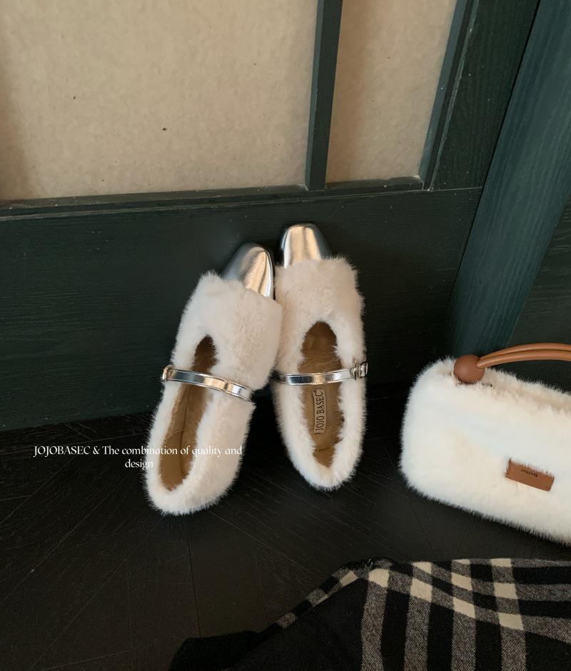 

2025 сумка с плоским дном, голова, полушлепанцы, сумка с пряжкой на одно слово, заостренный носок, теплая женская обувь, ленивая обувь, повседневная обувь с мягким верхом и мягкой подошвой 39