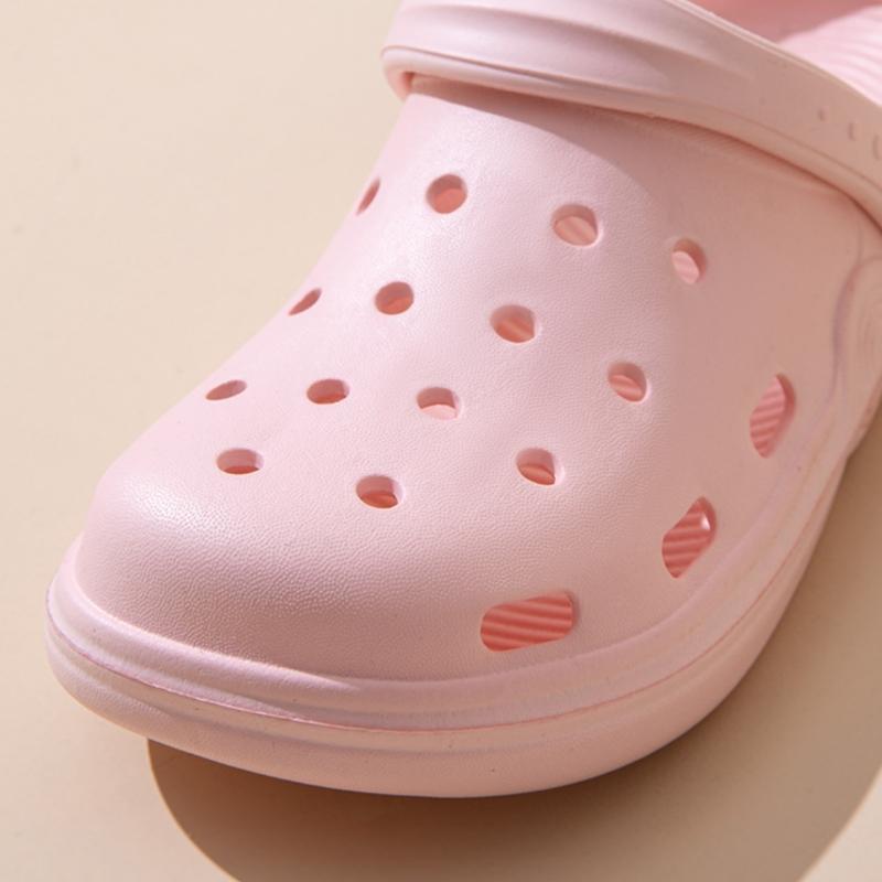 Women Waterproof Slippers Summer Outdoor Women Slides Soft Sole Garden Shoes