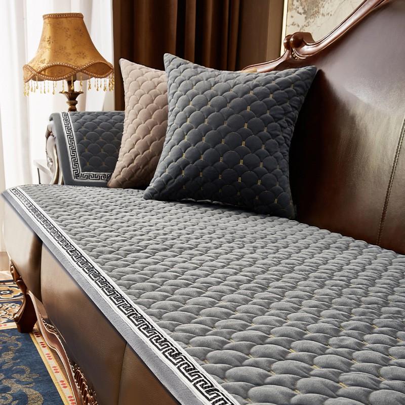 Winter Thick Plush Sofa Cushion Cover European Style Leather Non-Slip Milk Fleece Pad With PP Cotton Fill