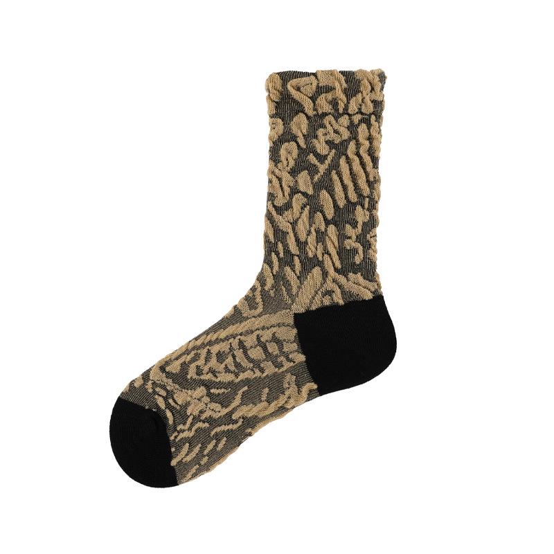 MEIKAN Women s 3D Embossed Mid-Calf Retro Floral Fashion Socks 35-38