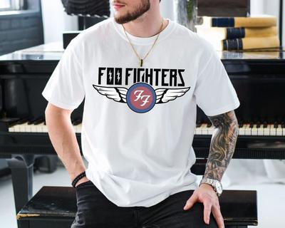 Foo Fighters Flash Wings Tričko Rocková Kapela na Prémiovém Comfort Colors 1717 Tričku