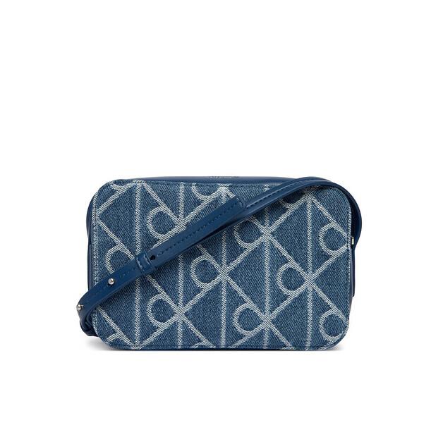 Taška Calvin Klein Emblem Aop Denim Camera Bag