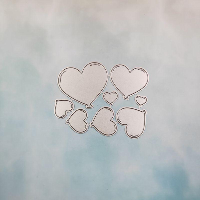 

Carbon Steel Cartoon Hearts Cutting Die Embossing Stencil Template Mold DIY Pape серебряный
